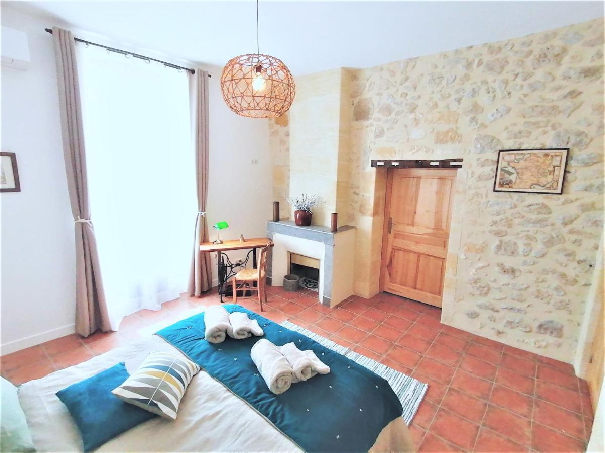 Guillac  Domaine De Gaia, Piscine, Petanque, Ping Pong, Proche Saint-Emilion B&B 외부 사진